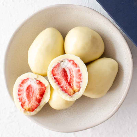 Organic Times - White Chocolate Strawberries - 100g
